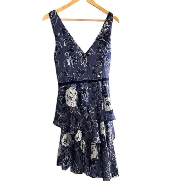 Marchesa Notte Ruffle Tiered Velvet Cocktail Dress Navy silver accents Size 8 - Picture 4 of 11